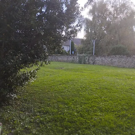 Au Pied Des Pyrenees Feriehus *